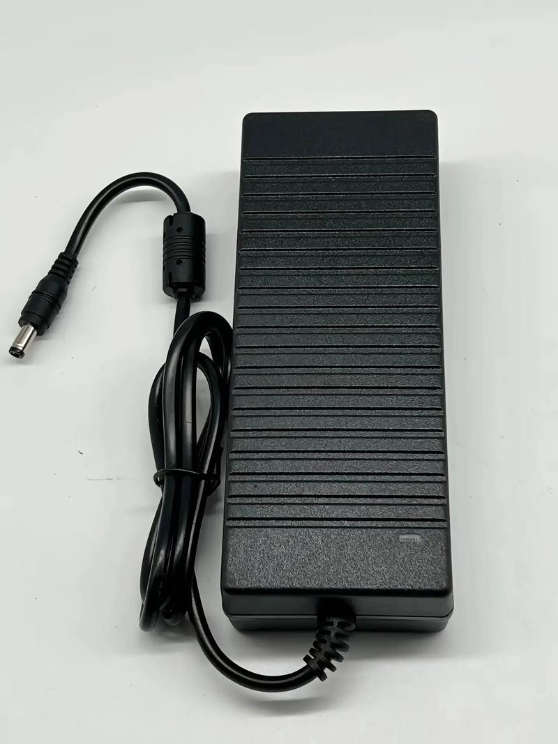 電子產品出海正當時 電源適配器廠家的外貿機遇與全國發貨合作新格局